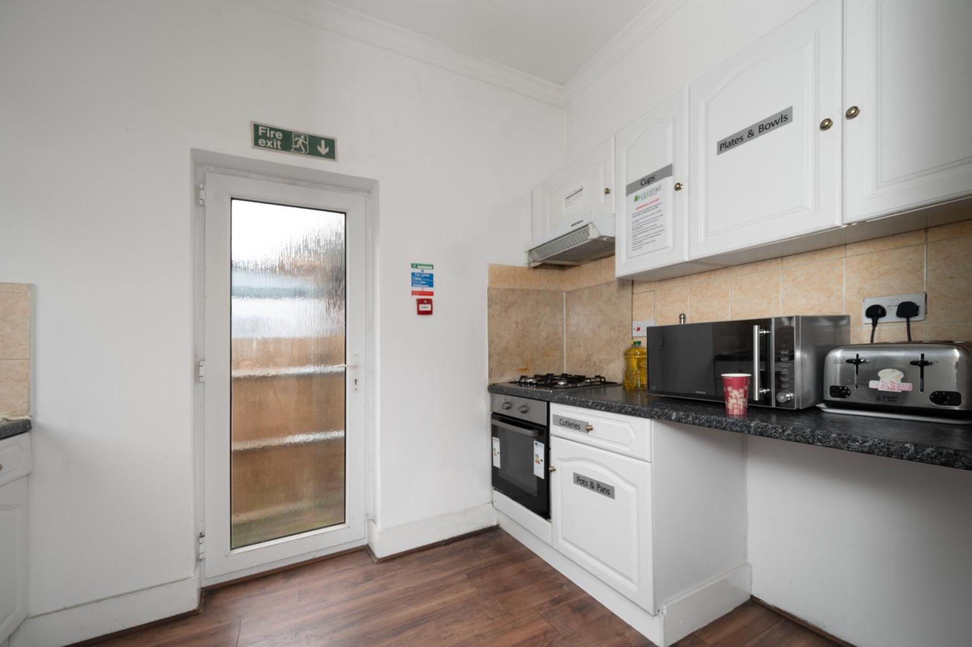 Flexistay Norbury Aparthotel London Kültér fotó