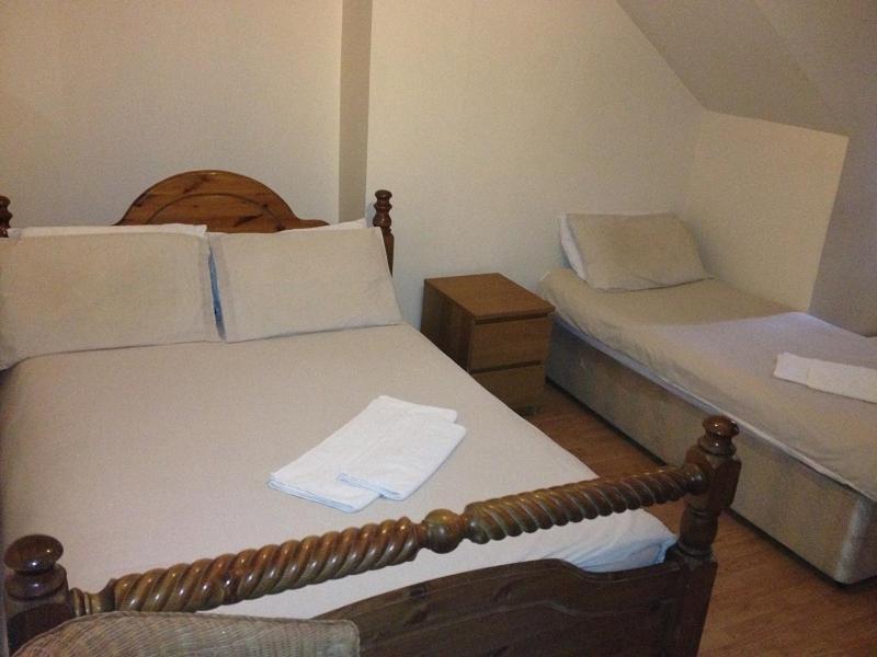 Flexistay Norbury Aparthotel London Szoba fotó