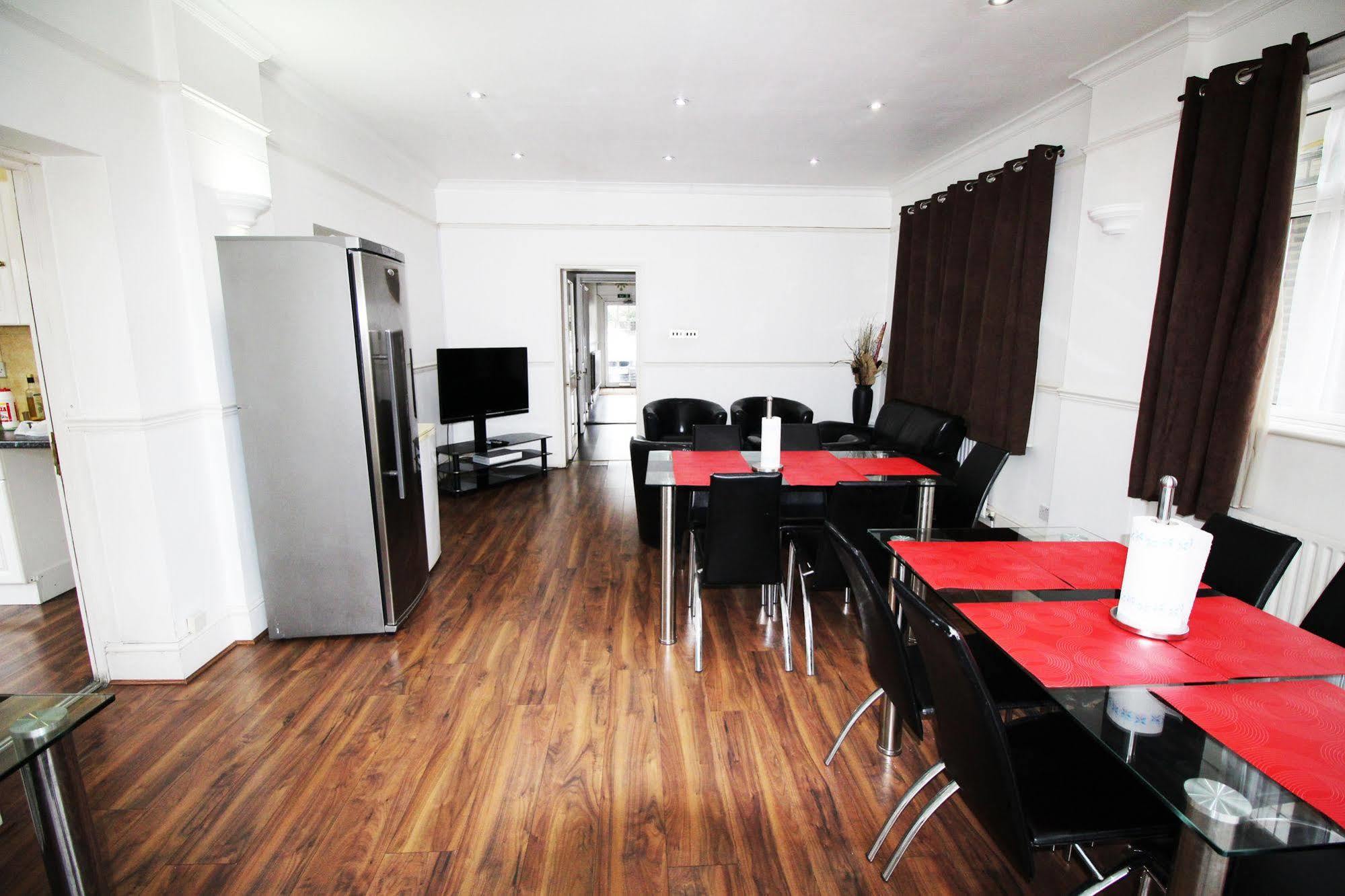 Flexistay Norbury Aparthotel London Kültér fotó